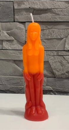 SANTERIA Svíce figurální oranžovo červená Maria Lionza žena 20 cm